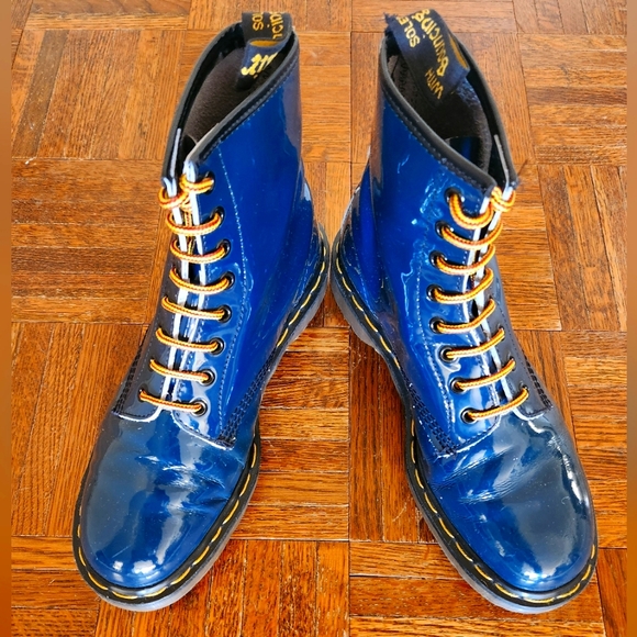 Made in England Doc Marten boots - Picture 3 of 9